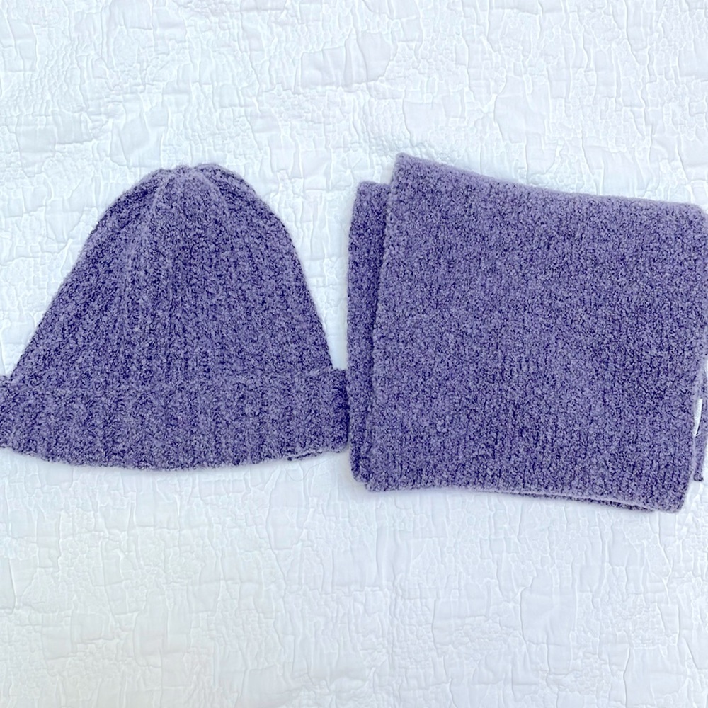 Harley of Scotland Merino Wool Scarf & Hat set purple